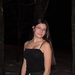 Meet your Posher, Kelly ann